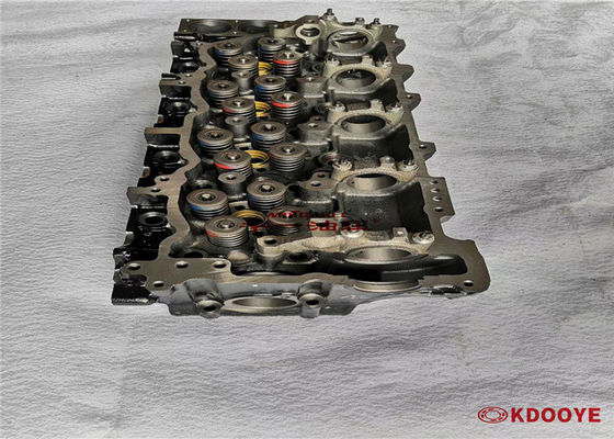 67KG Isuzu 4hk1 ZX200-3 ZX240-3 ZX250-3 için Silindir başlığı